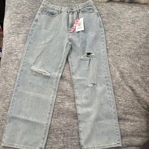 [NWT] Cider Light Blue Distressed Denim Straight Leg